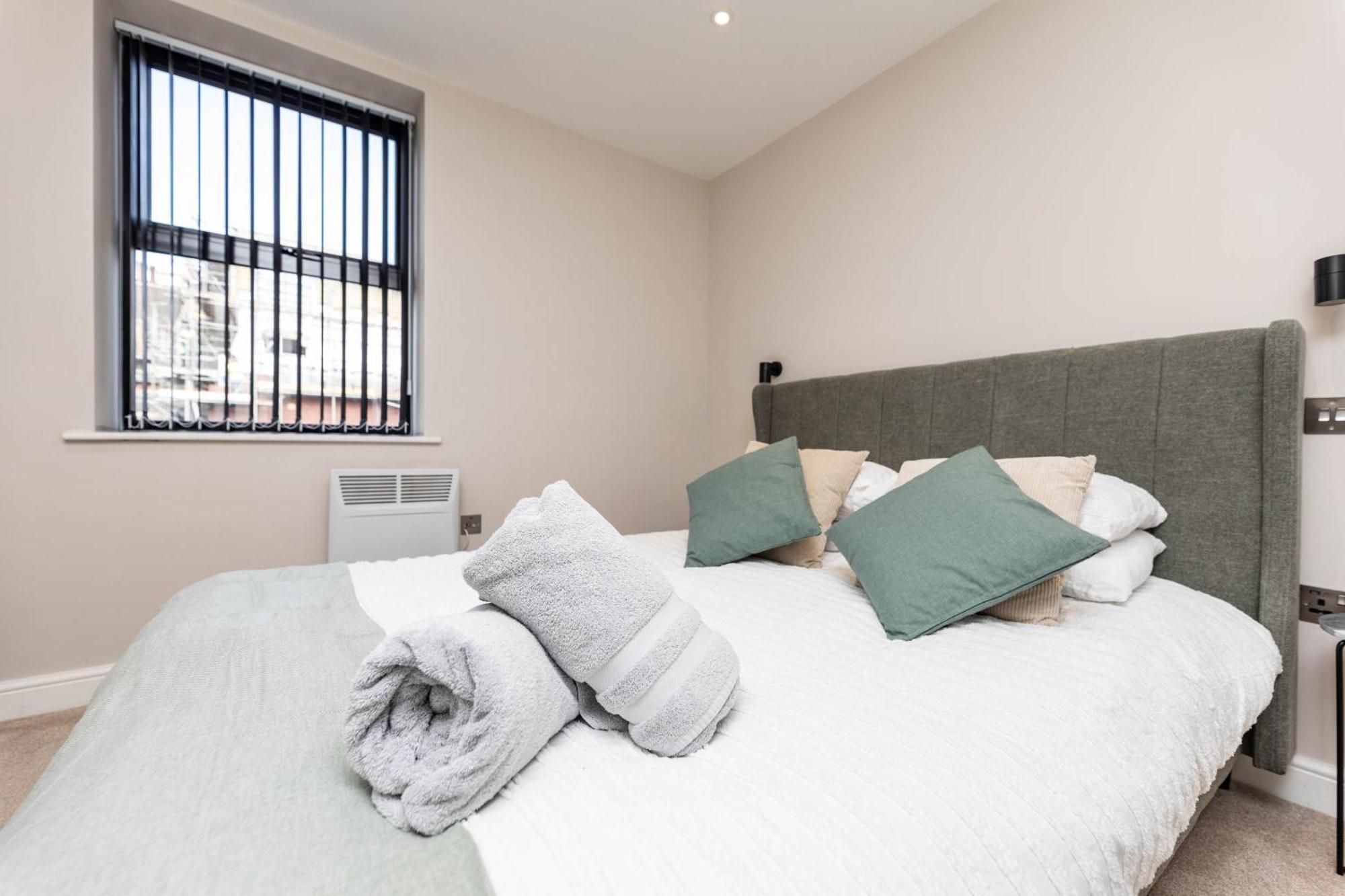 Modern 1Bed Flat In The Heart Of Leeds City Centre Exterior foto
